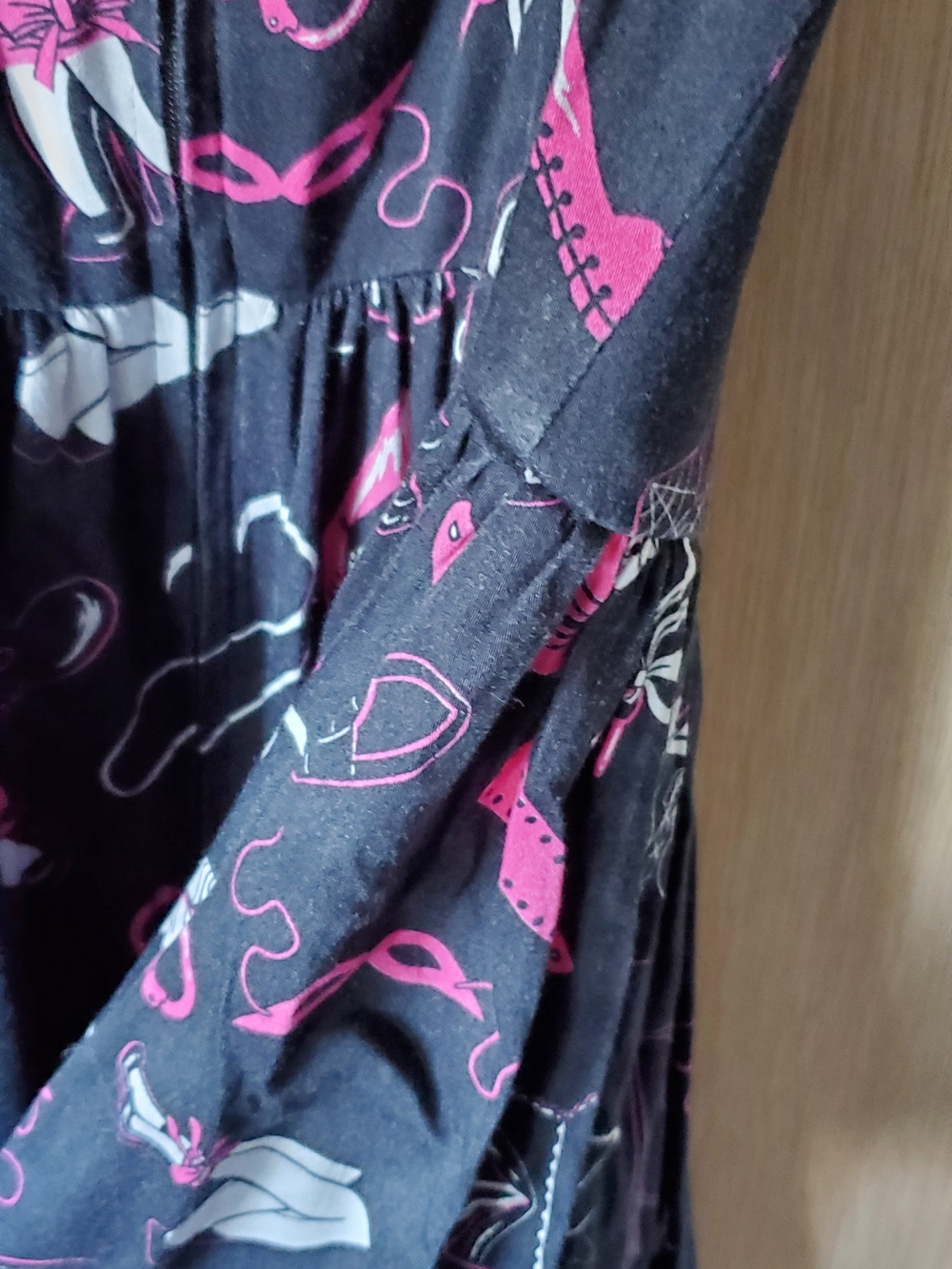 Vixen by Micheline Pitt Vixen Swing Dress in Frisky Fetish Print, Size MD GUC - Picture 11 of 13